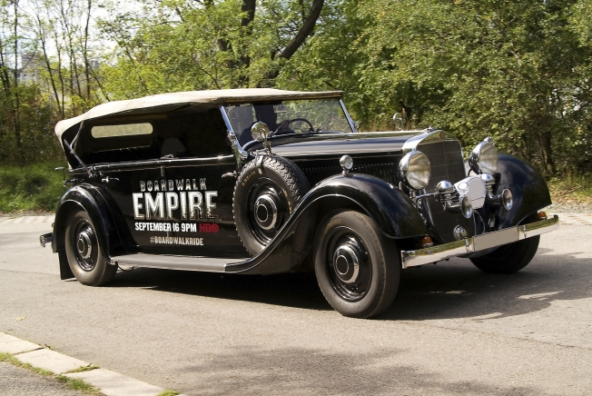 50 AMAZING Guerrilla Marketing Ideas! 31 Boardwalk Empire - Classic car, classic ad!