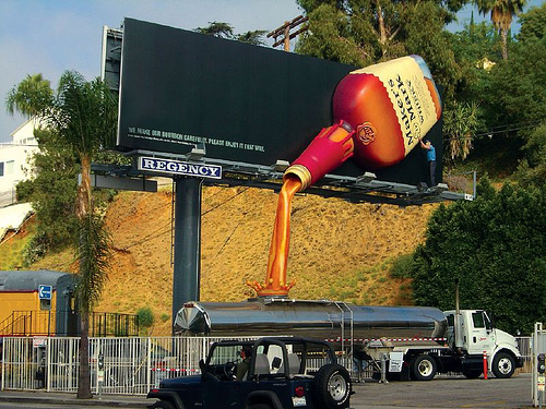 50 AMAZING Guerrilla Marketing Ideas! 42 Maker's Mark - Quench Your Thirst!