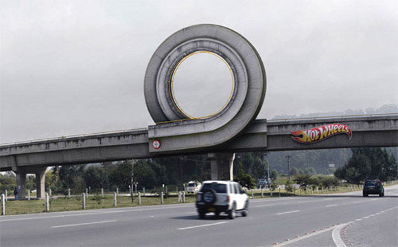 50 AMAZING Guerrilla Marketing Ideas! 7 Hot Wheels - Pure genius idea for advertising toy cars